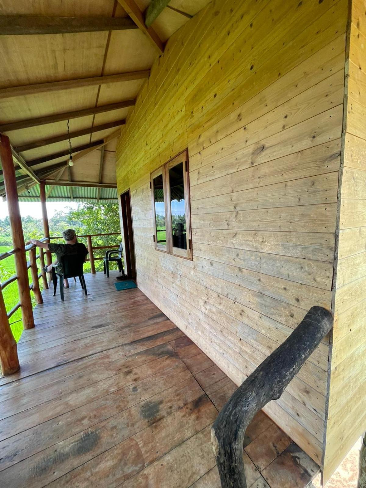 Lake Side View Cabana Tissamaharama Exterior foto
